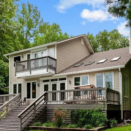 Neuse River Retreat